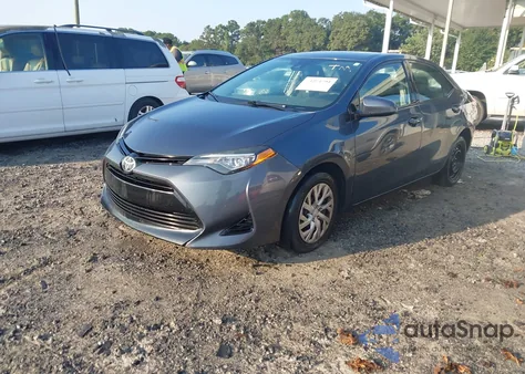 2017 Toyota Corolla Le z USA, uszkodzony, nr VIN 2T1BURHE8HC882831